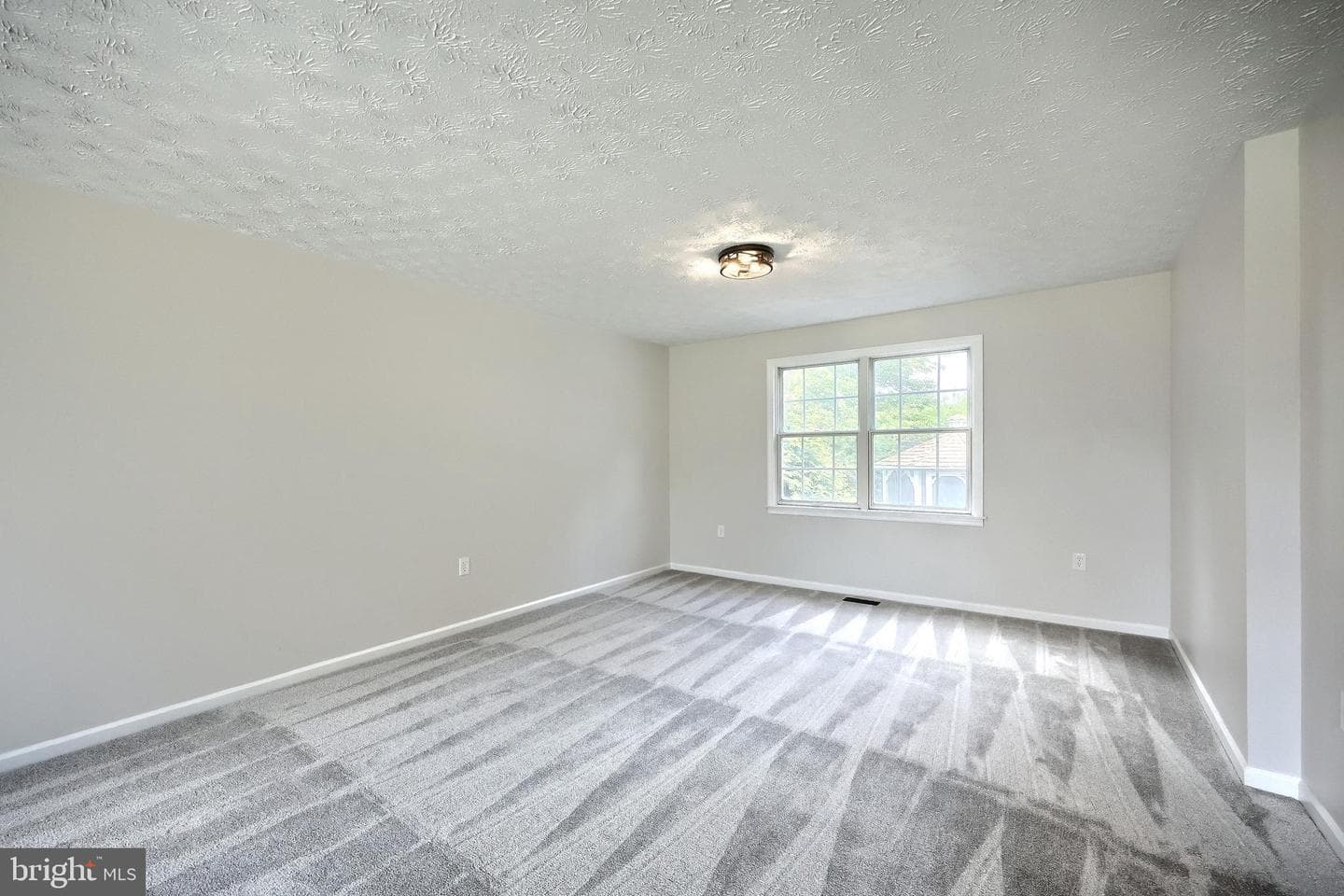 15257 Whitcraft Road photo 17