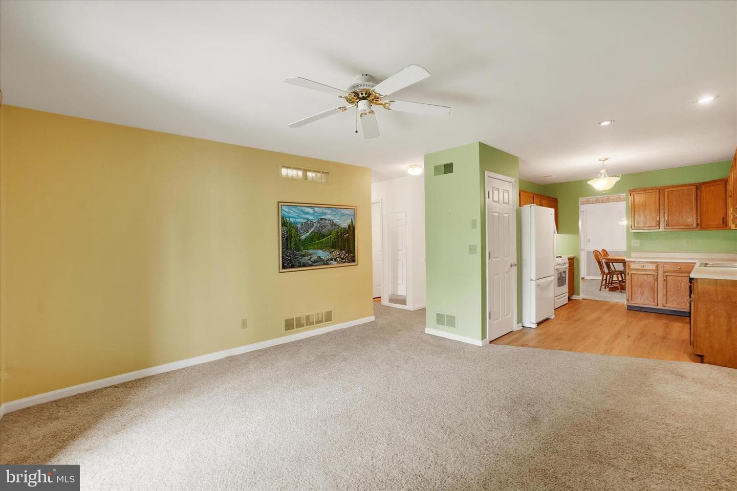 3014 Village Circle W photo 17