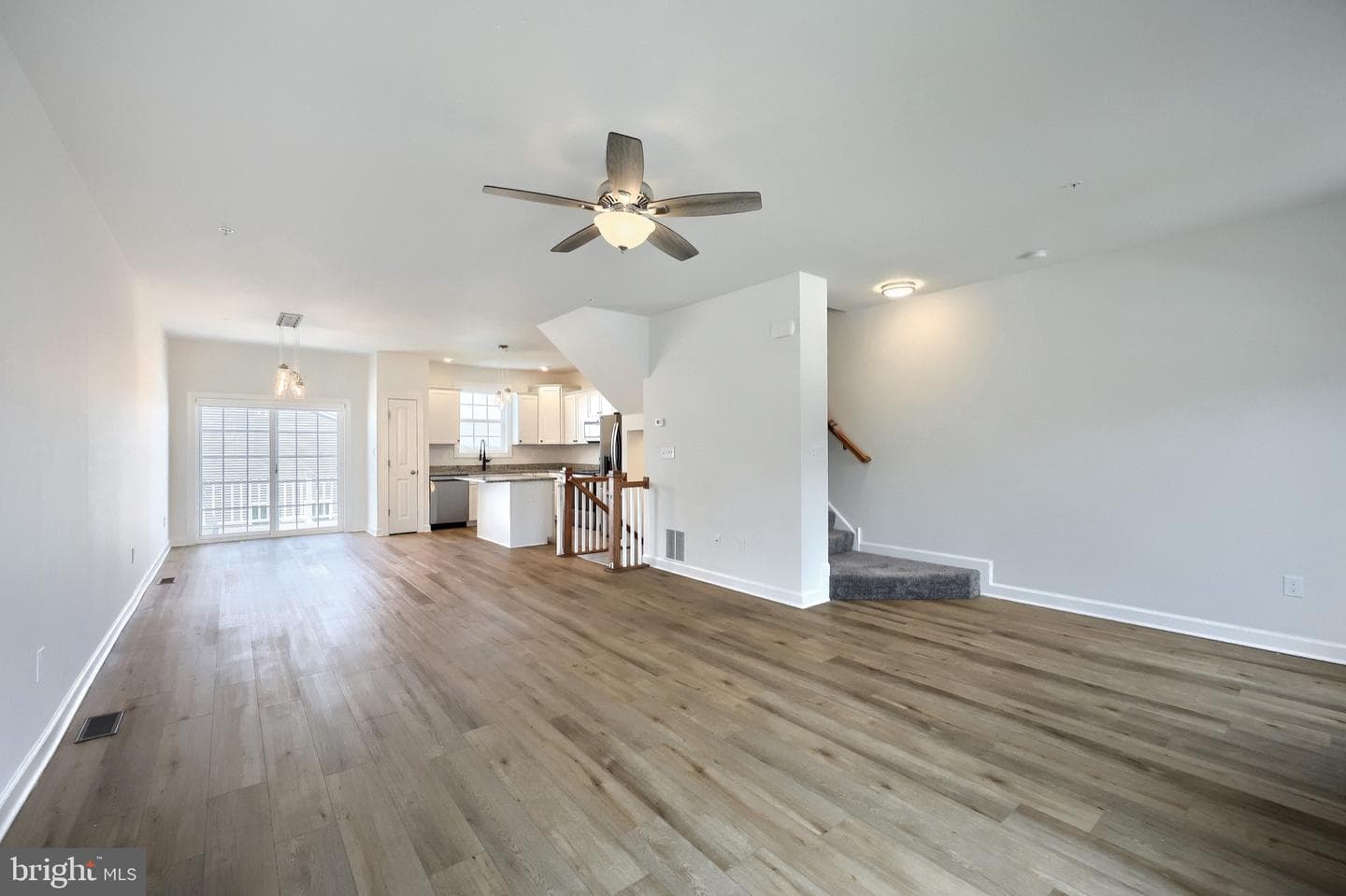 26 Pacer Drive photo 15