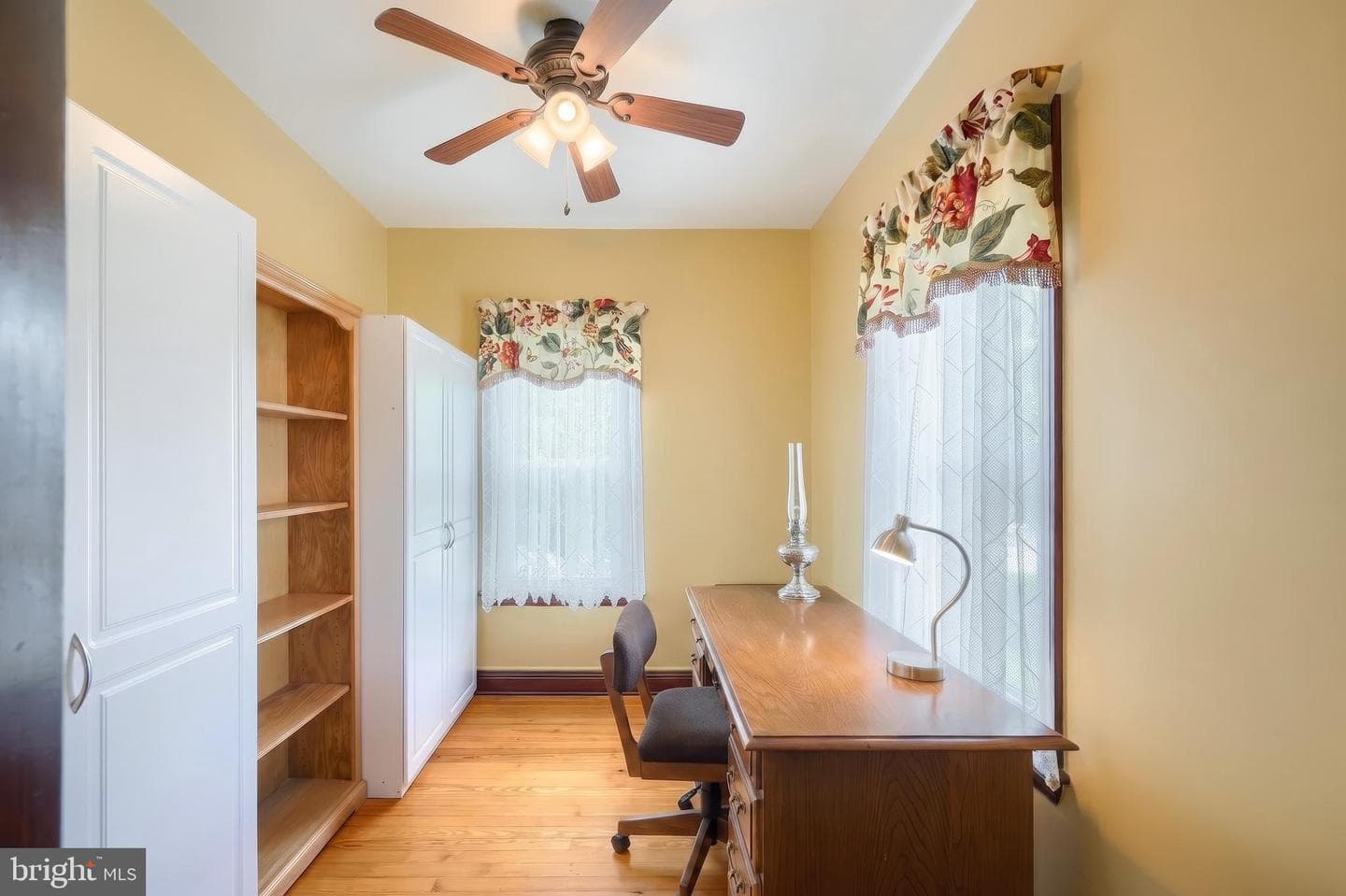 345 Westminster Avenue photo 34