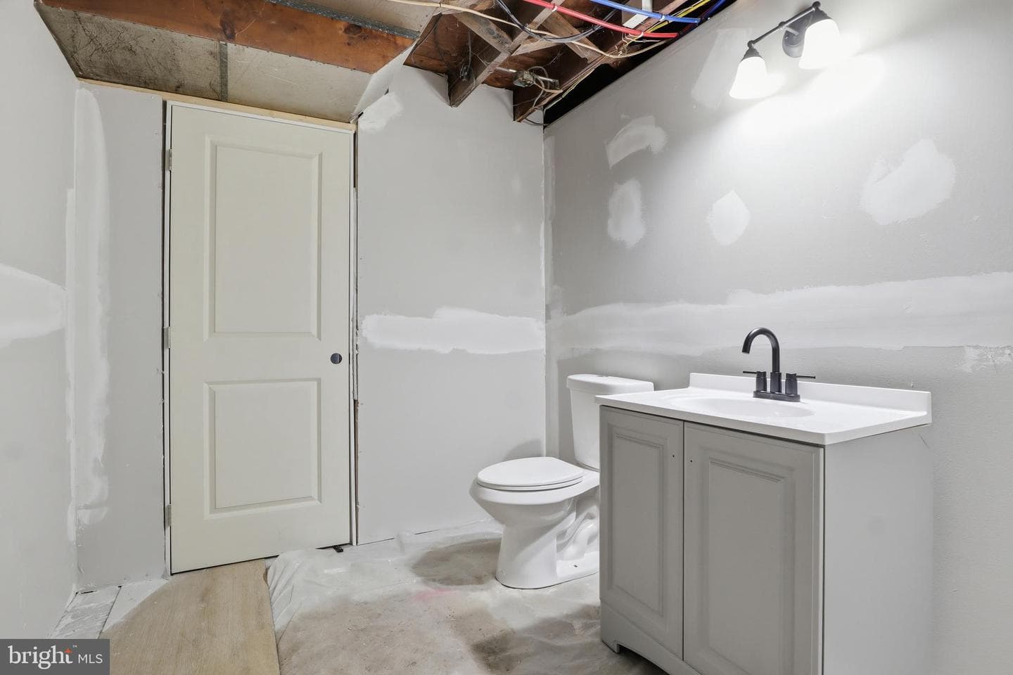 1208 Overbrook Drive photo 24