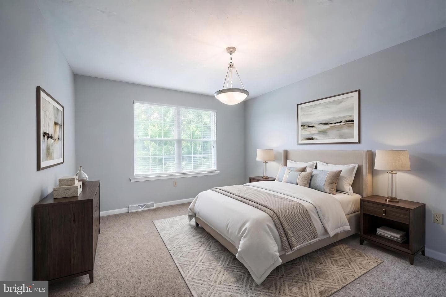 19 Rebecca Lane photo 38