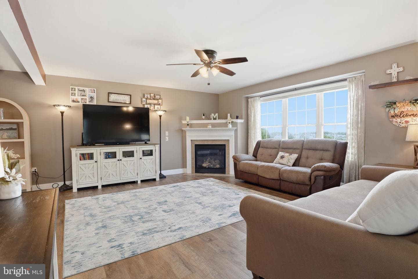 560 Nantucket Drive photo 6