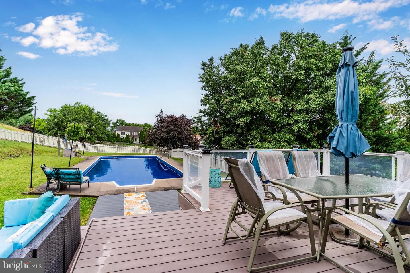 2345 Friesian Road photo 33