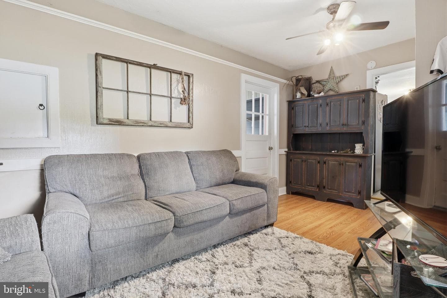 44 N Gotwalt Street photo 14