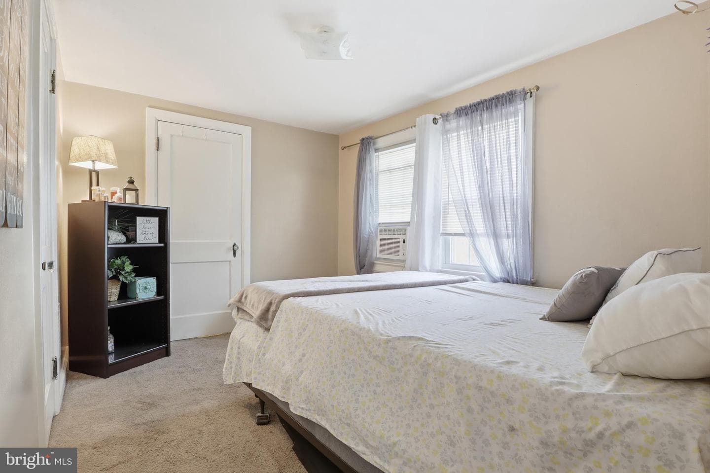 44 N Gotwalt Street photo 20