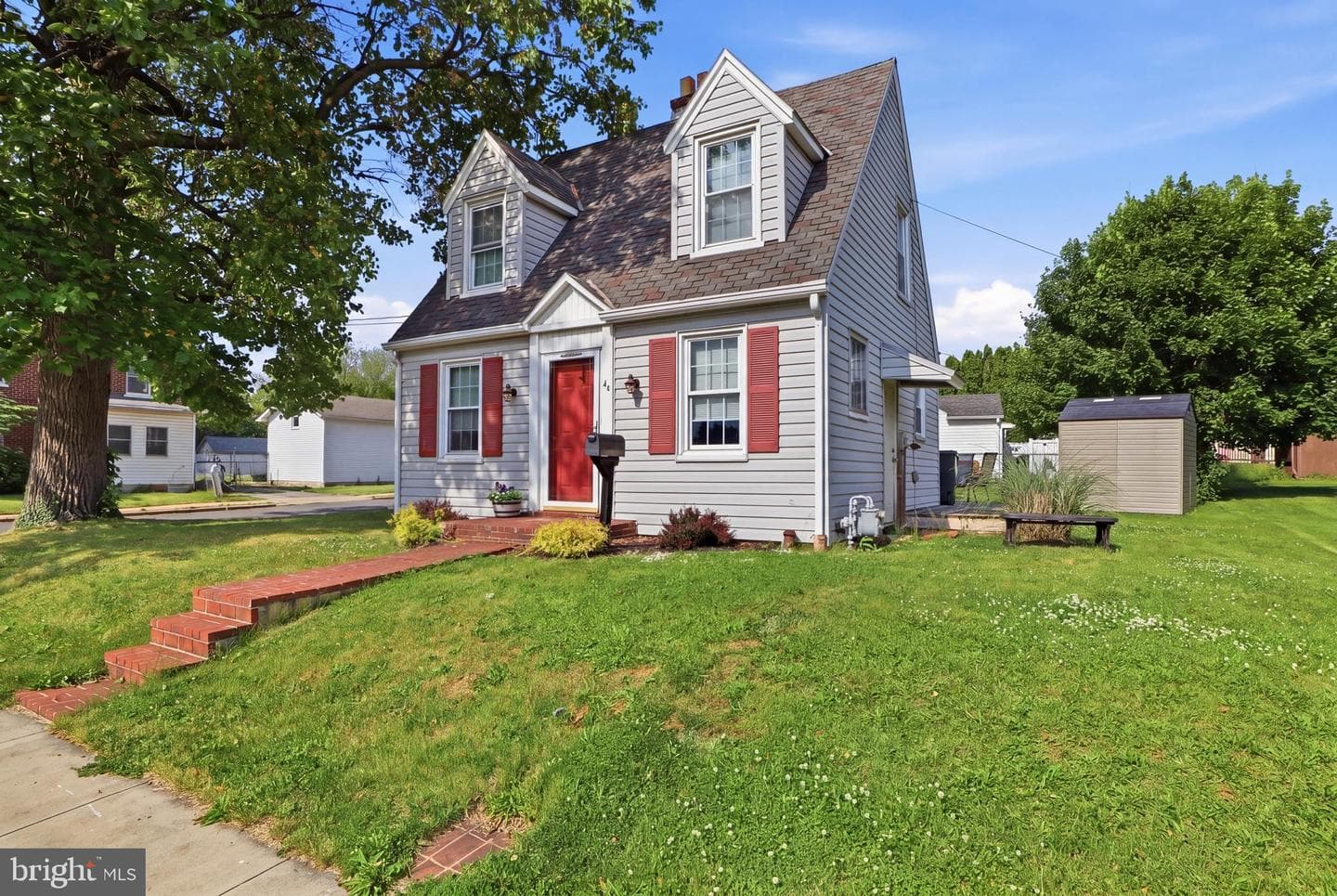 44 N Gotwalt Street photo 3