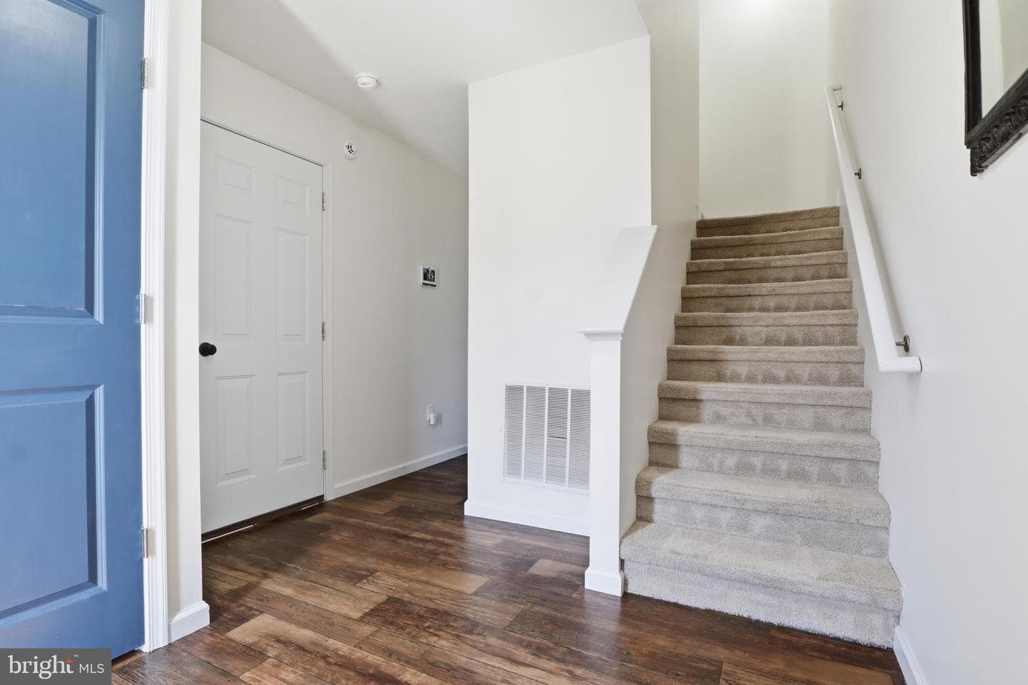 48 Holstein Drive photo 34