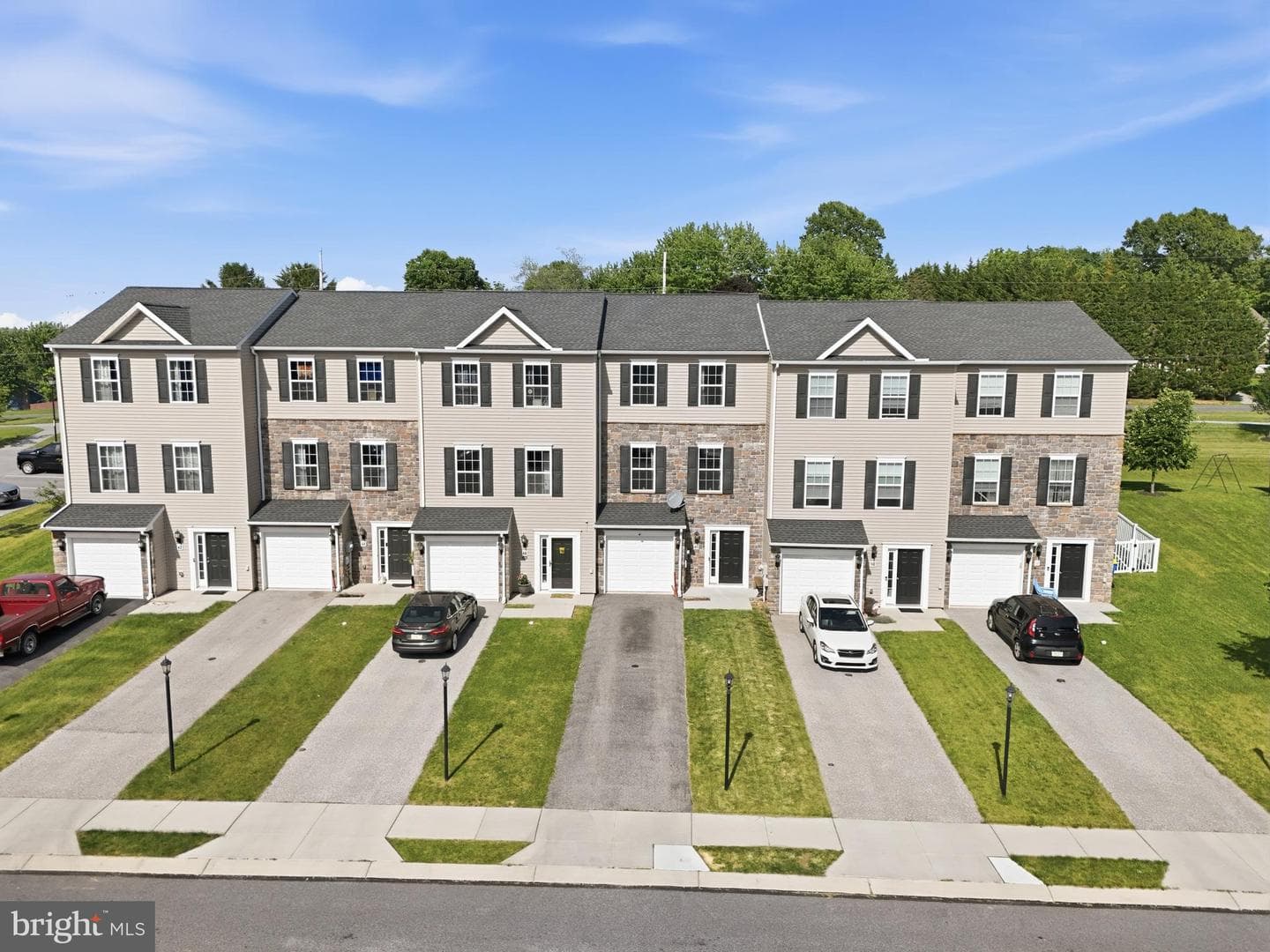 48 Holstein Drive photo 45