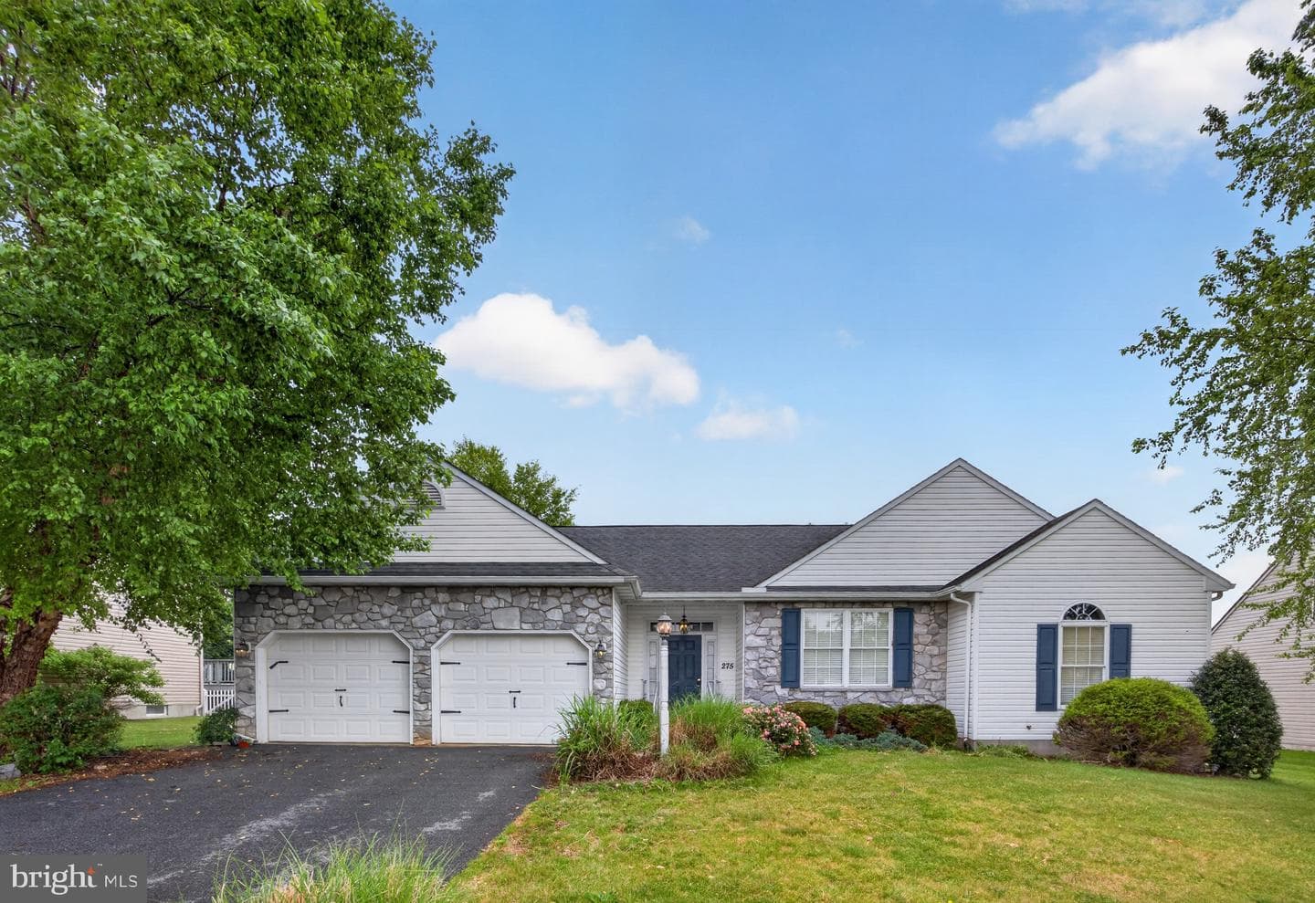 275 Silver Maple Court photo 1