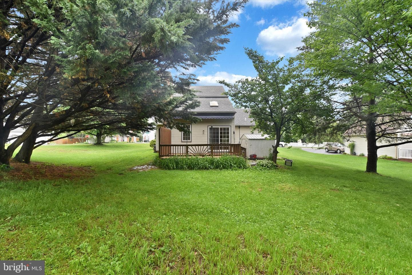 2780 Carlton Place photo 31