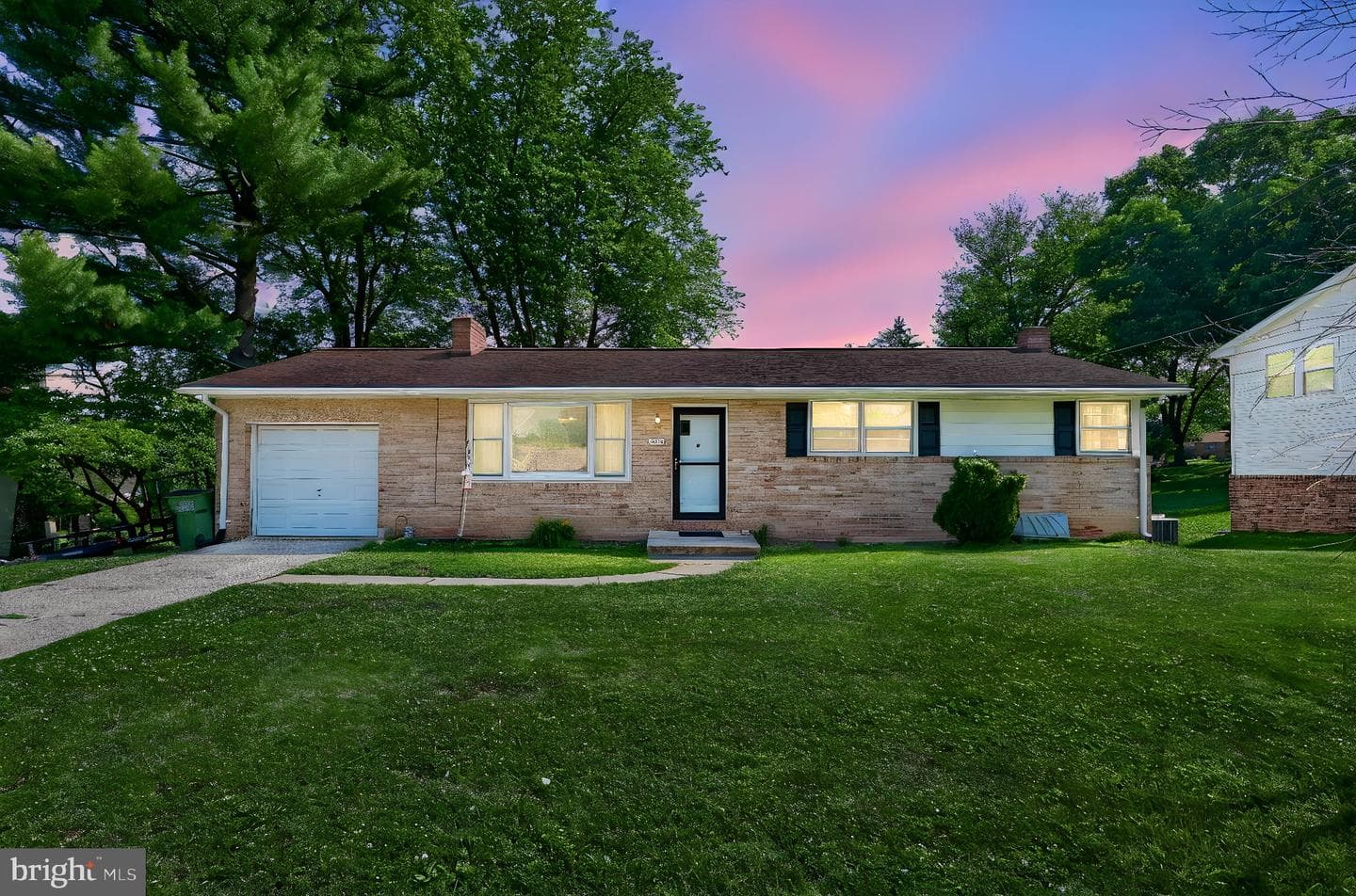 3335 Colby Lane