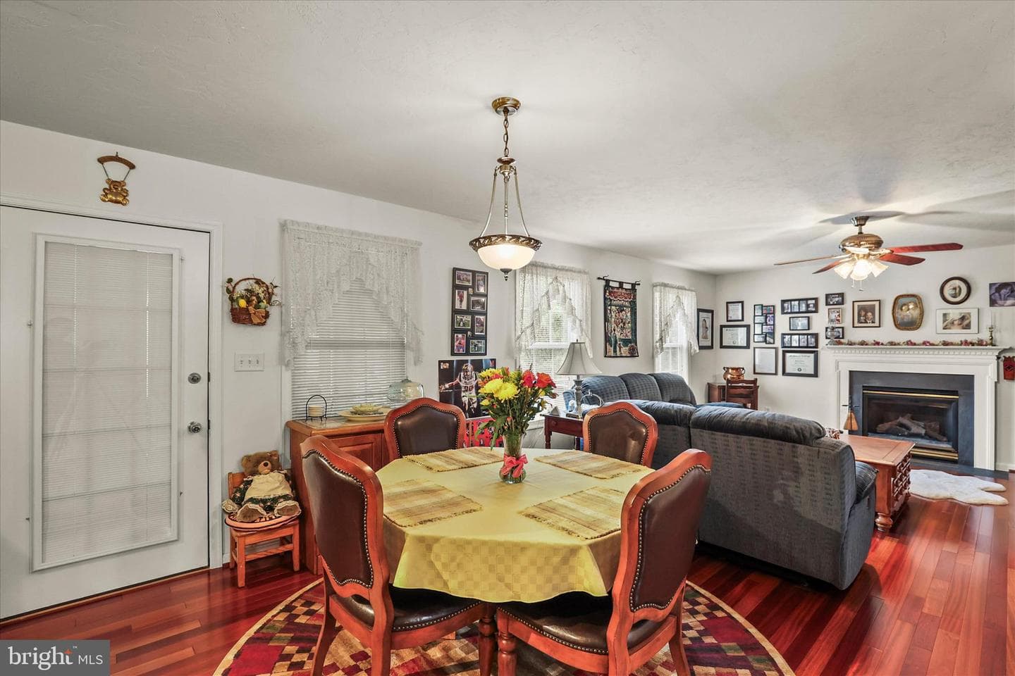 25 Cornell Drive photo 81