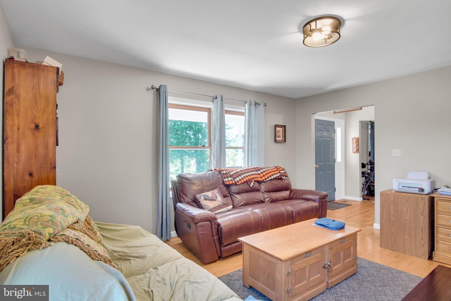 720 Seitz Dr photo 18