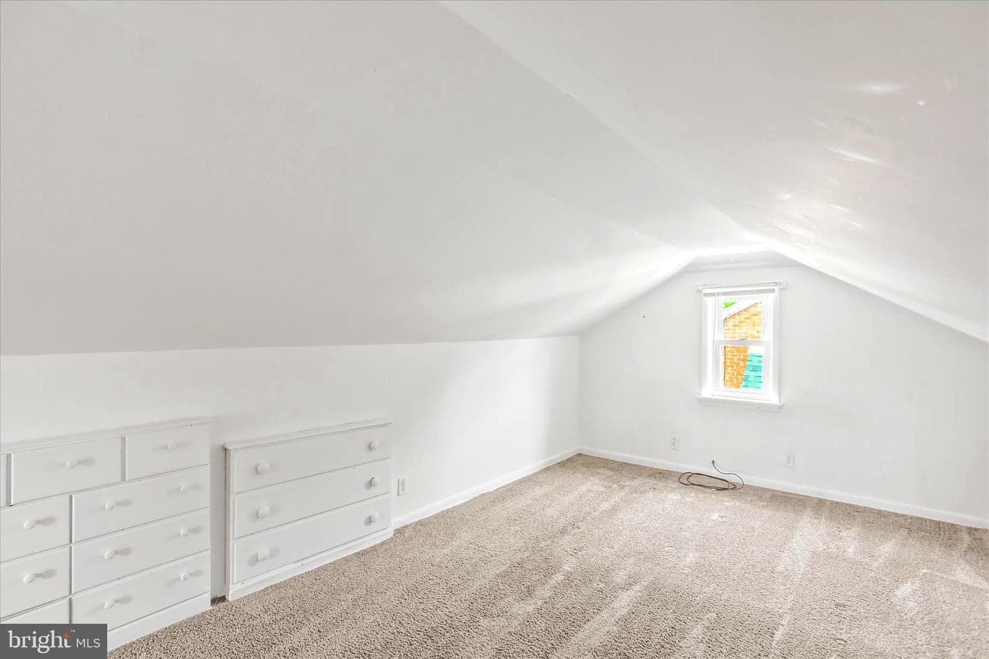 2515 N George St photo 14