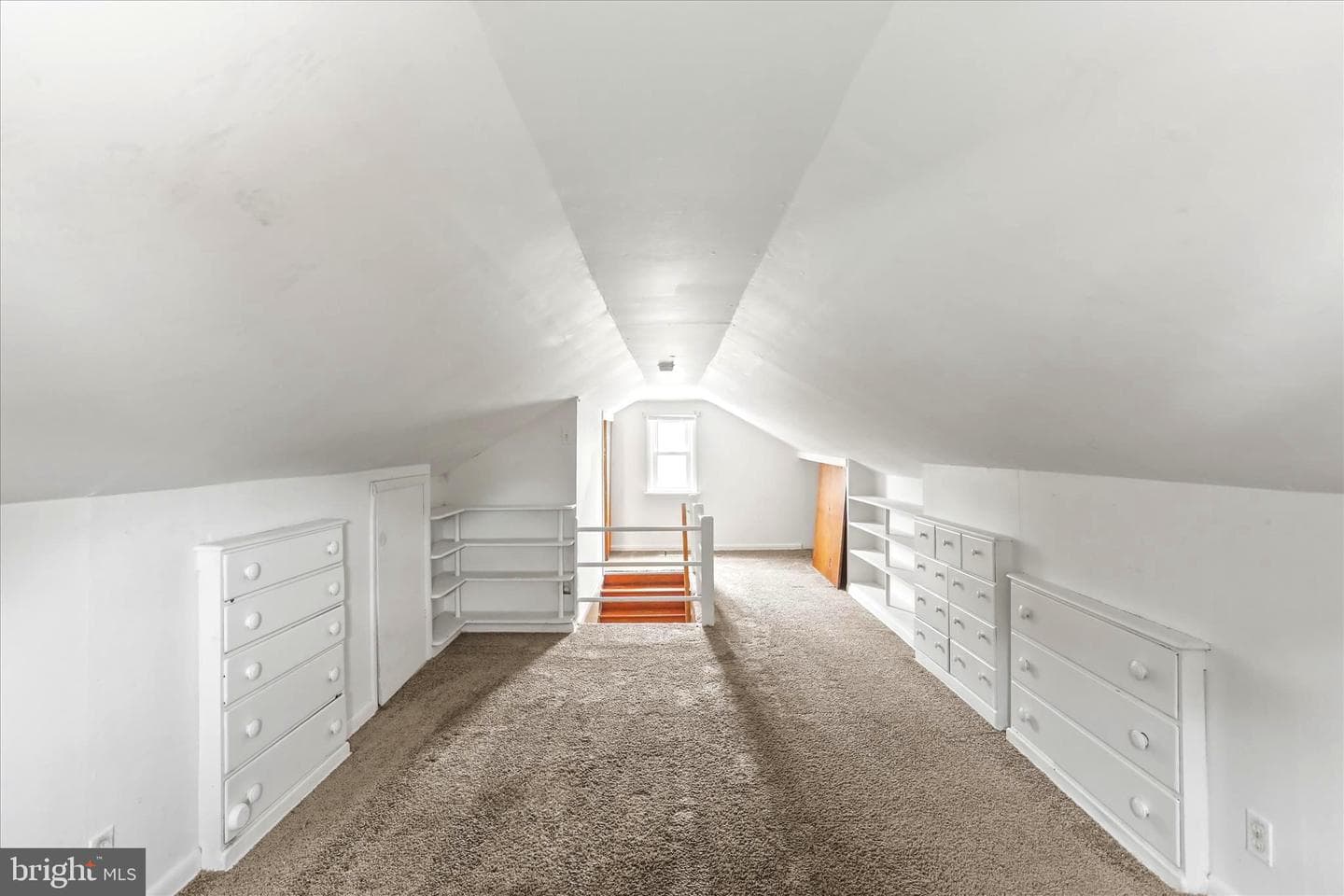 2515 N George St photo 15