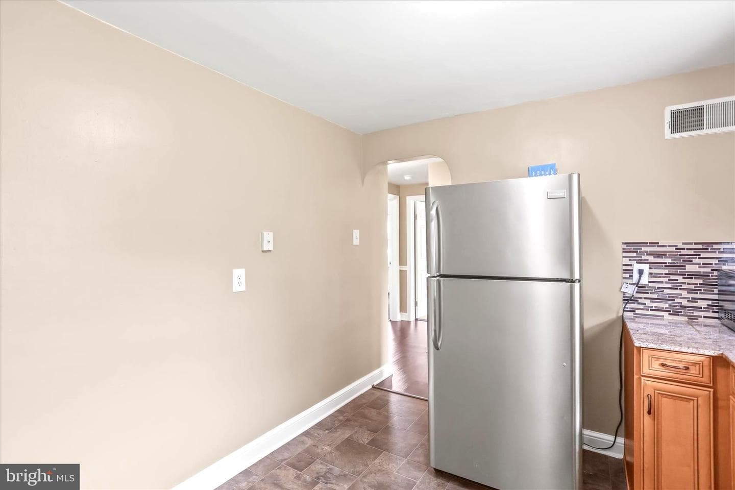 2515 N George St photo 9