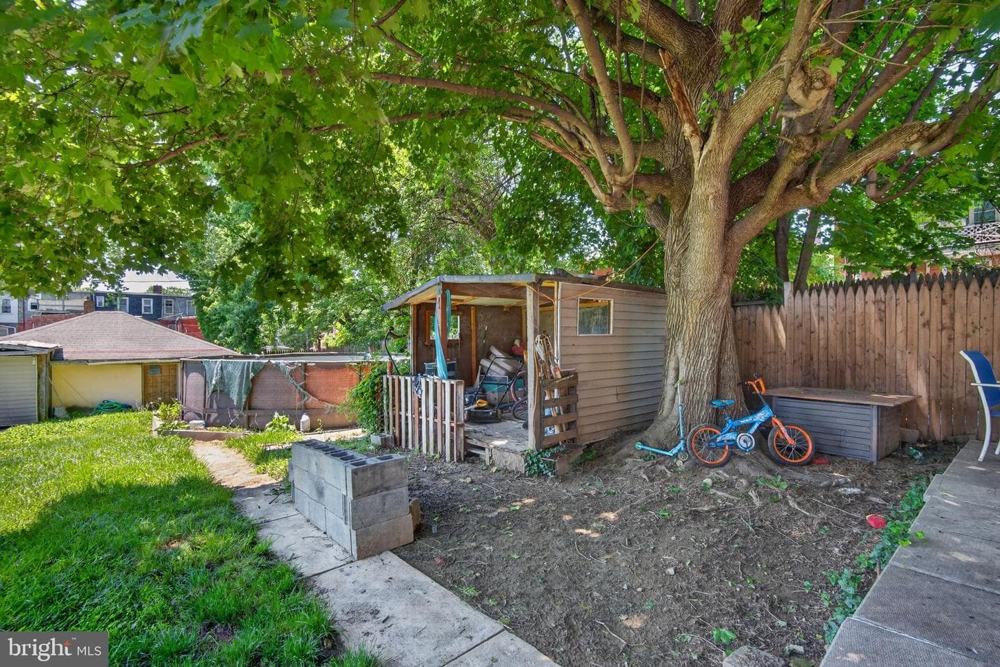 620 S Newberry Street photo 28