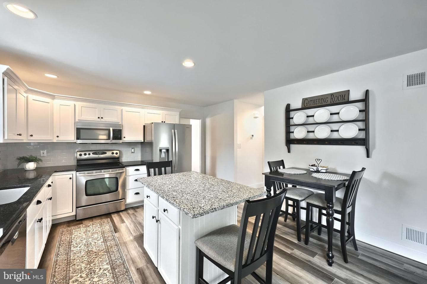 604 Bartlett Drive photo 10