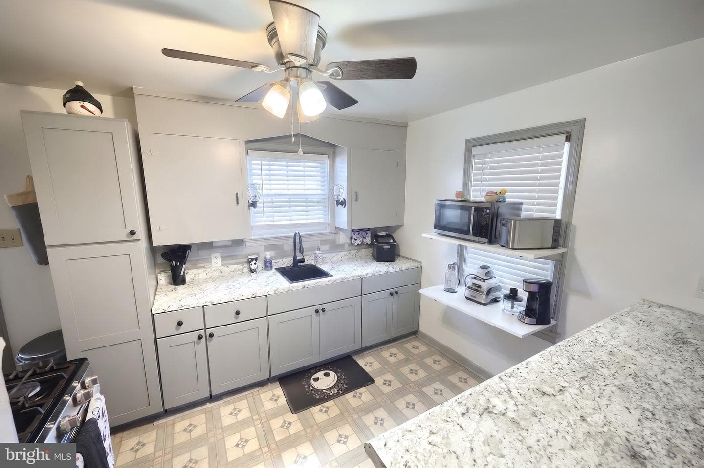 1545 Stanton Street photo 9