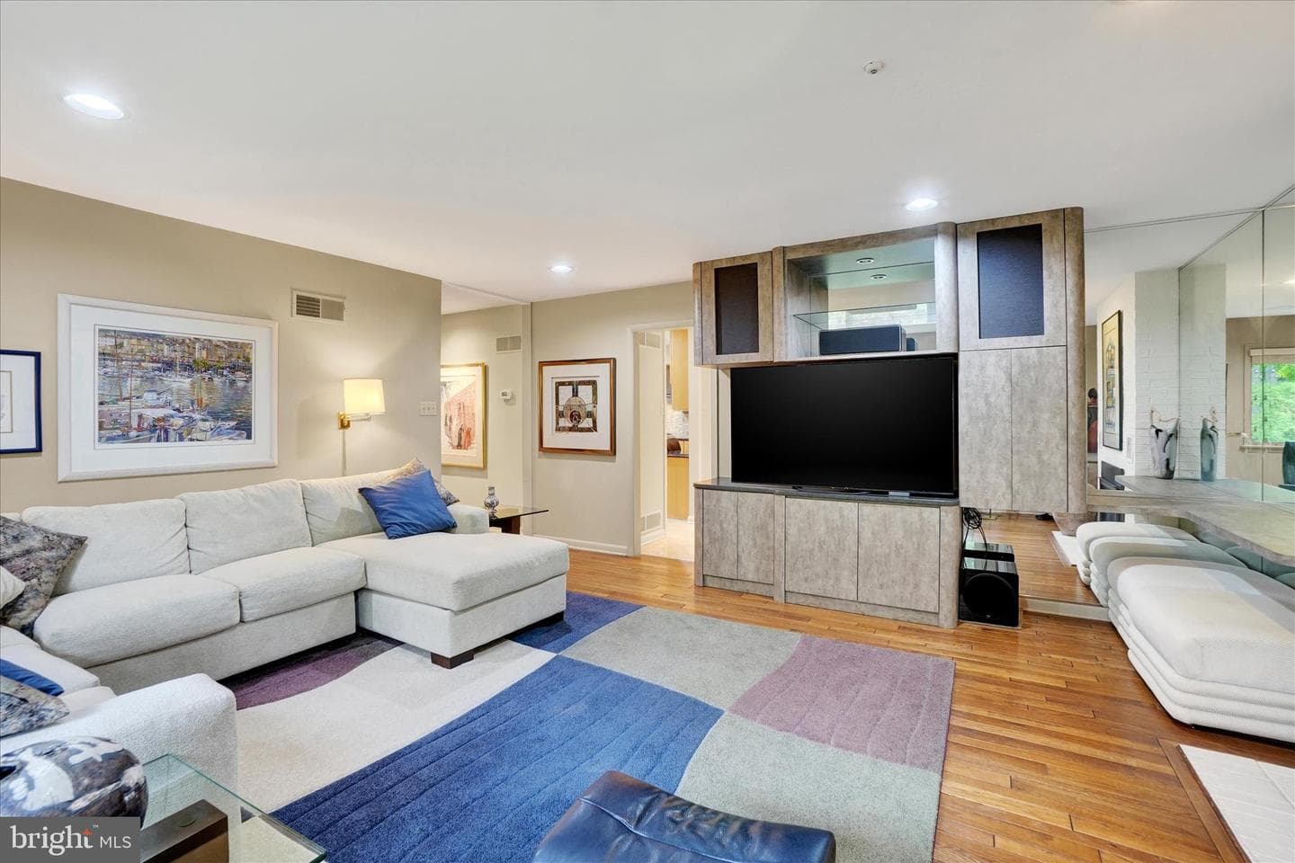 167 N Strathcona Drive photo 16