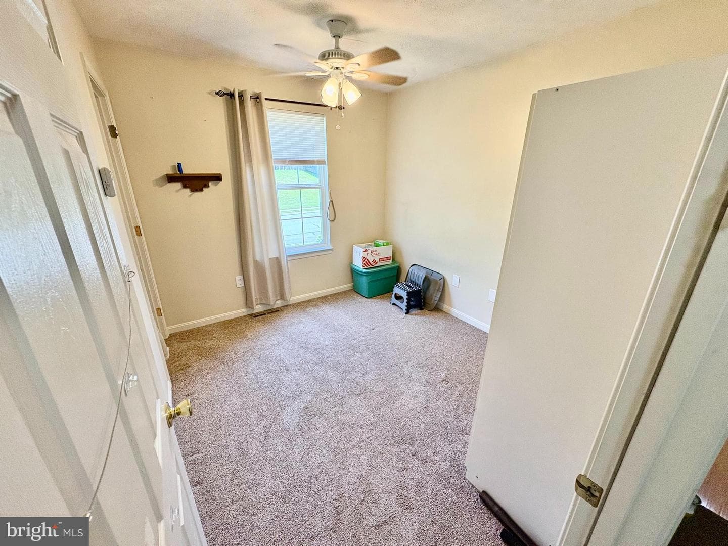 485 Crossing Way photo 14