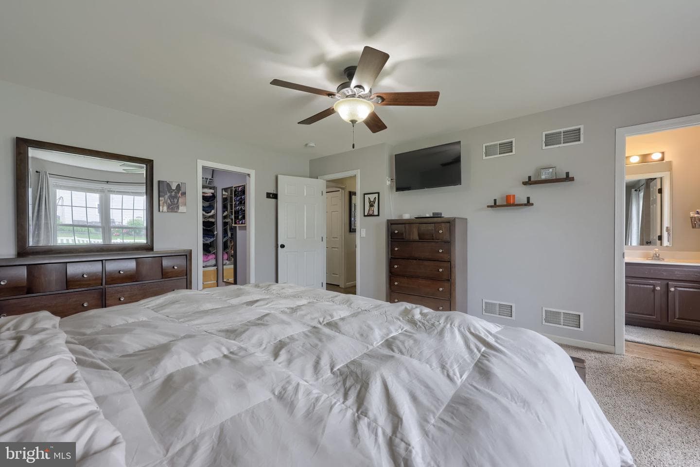 75 Joan Drive photo 18