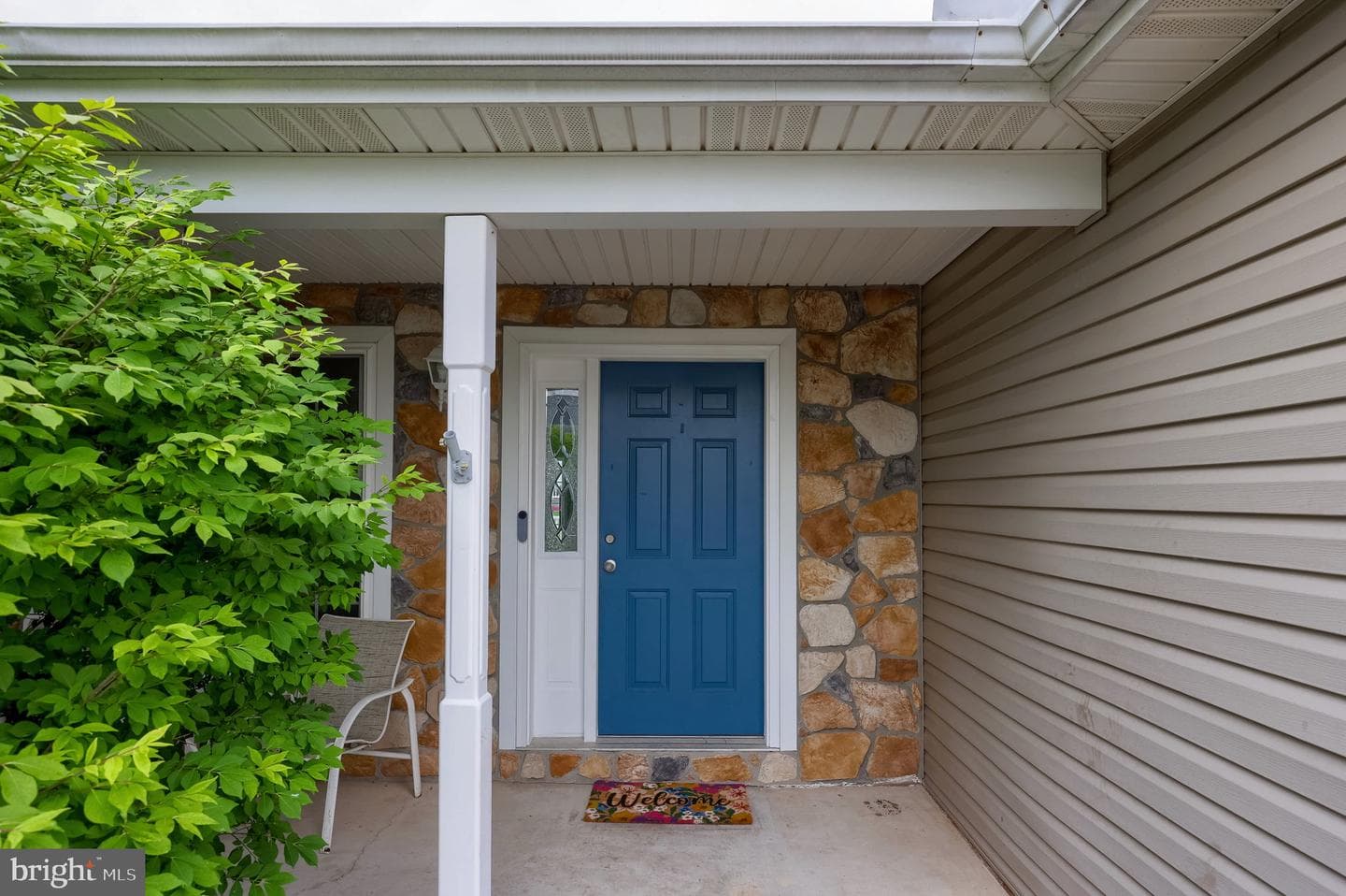 75 Joan Drive photo 3