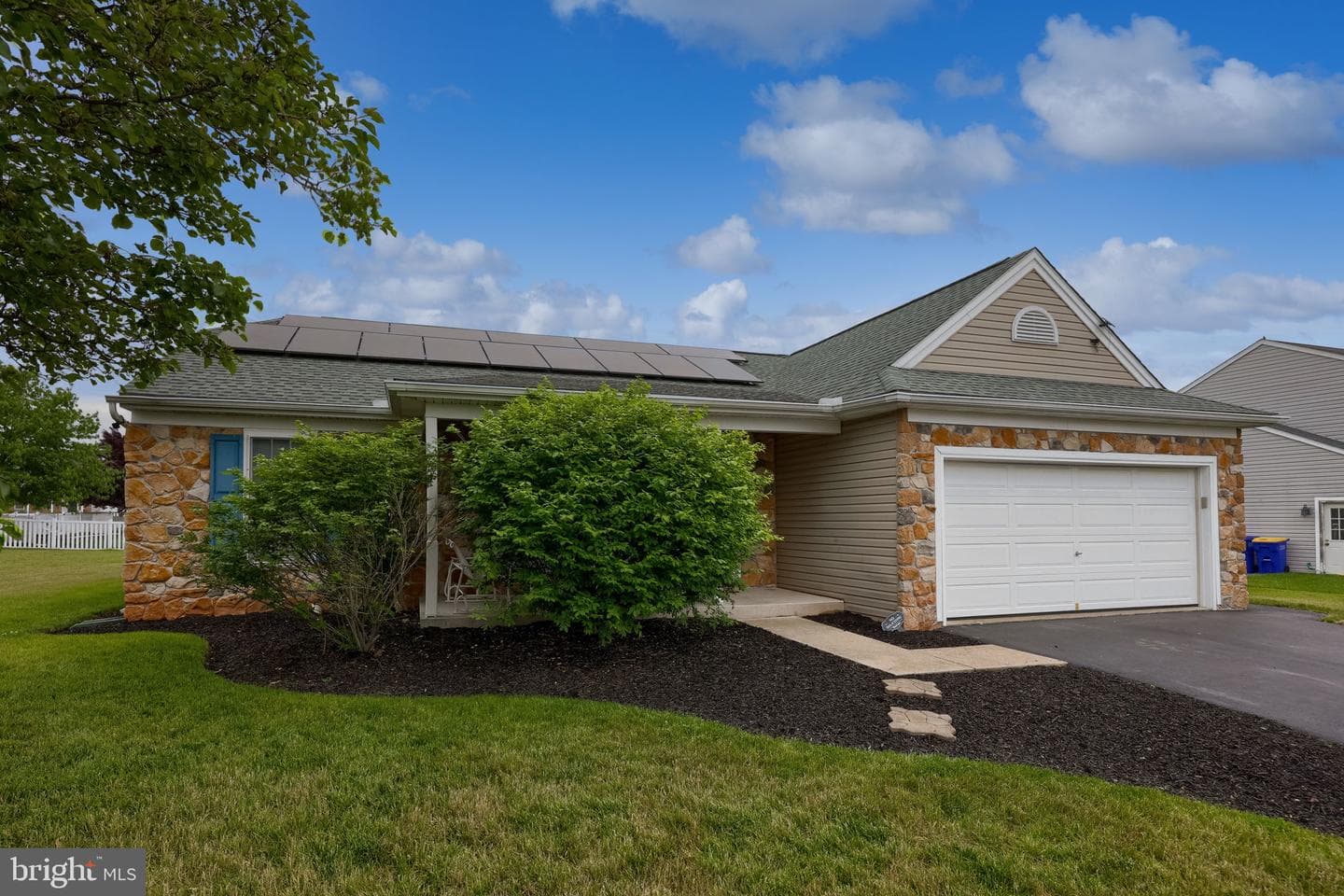 75 Joan Drive photo 34