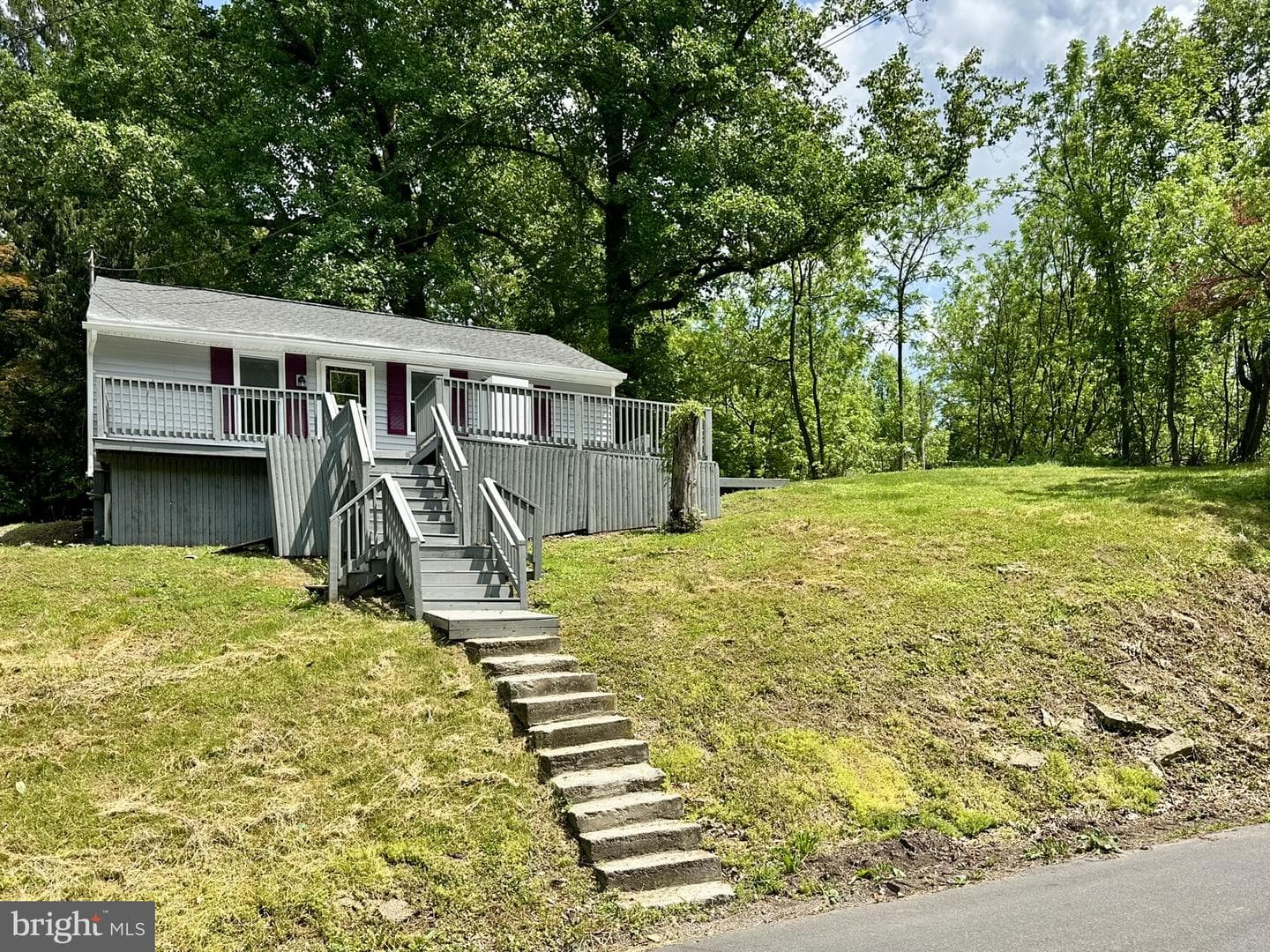 645 Park Street photo 20