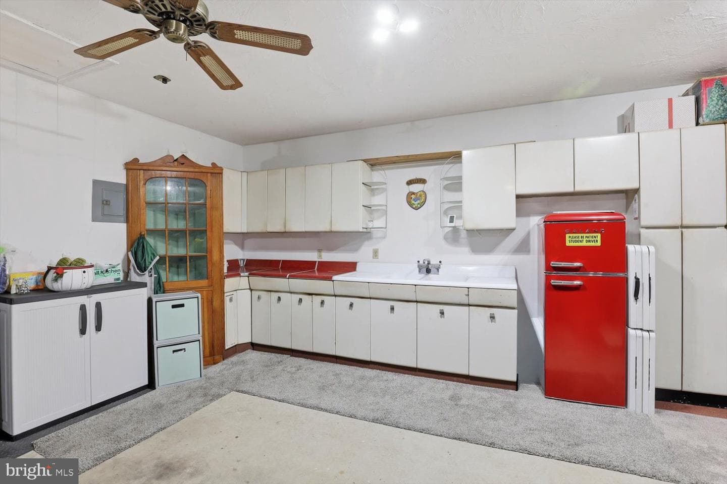 251 S Vernon Street photo 35