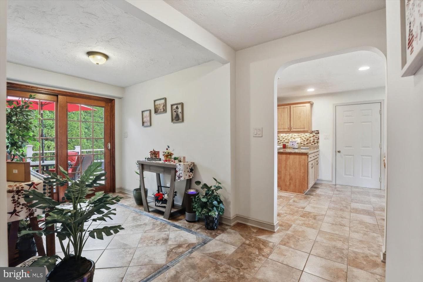 251 S Vernon Street photo 4