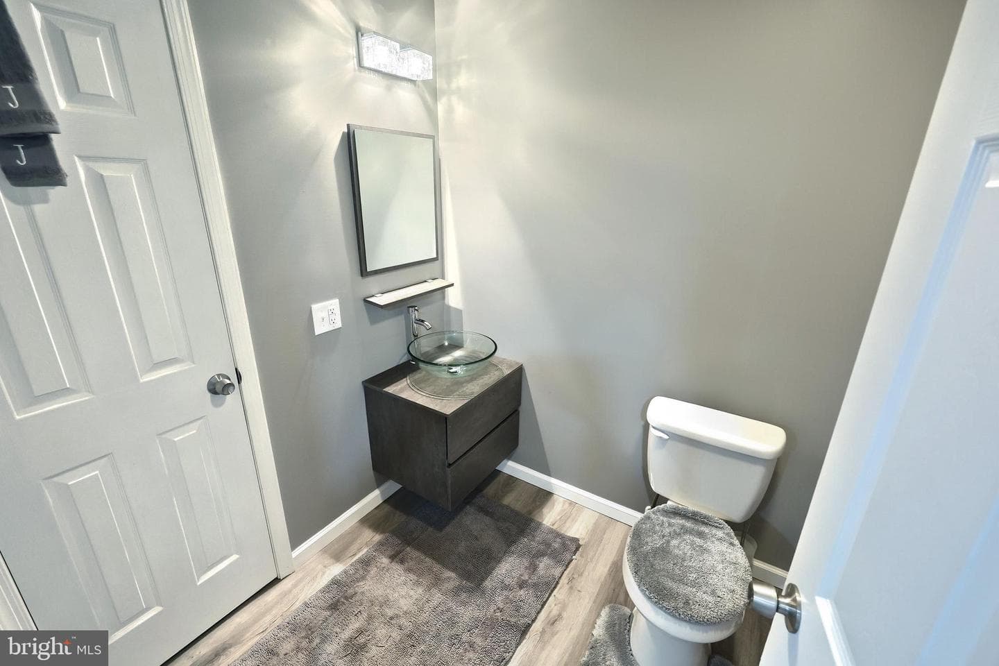 27 Holstein Drive photo 16