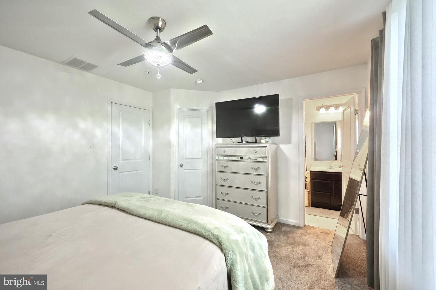 27 Holstein Drive photo 30