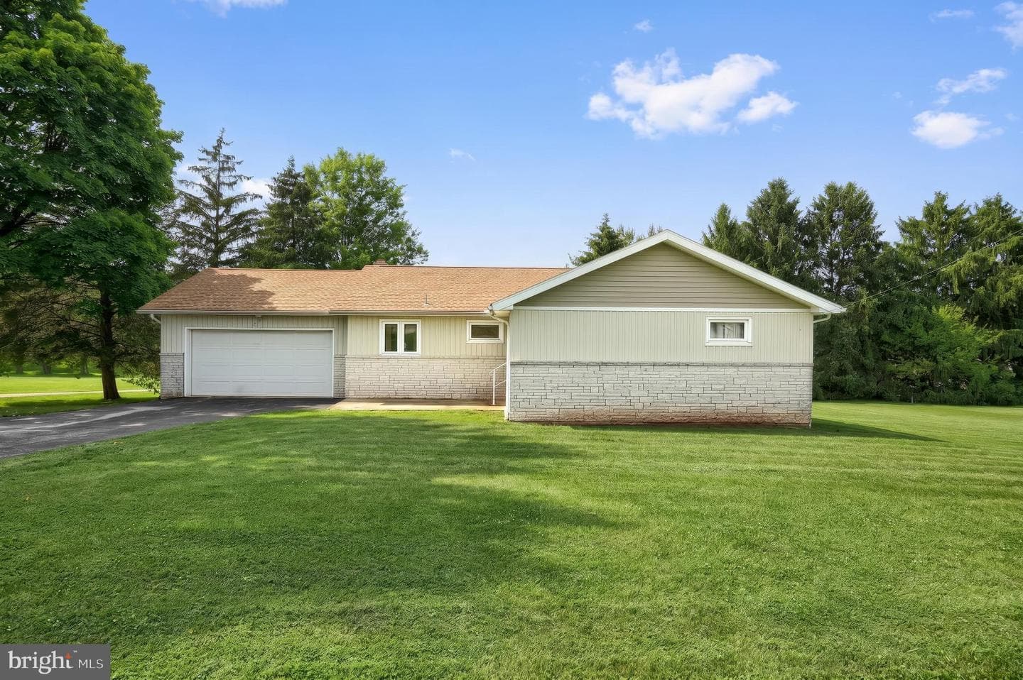 2071 Palomino Road photo 3