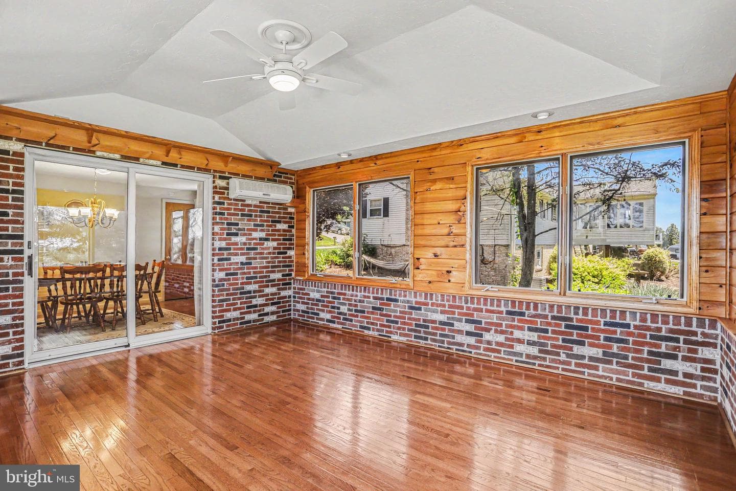 150 Maylyn Avenue photo 14