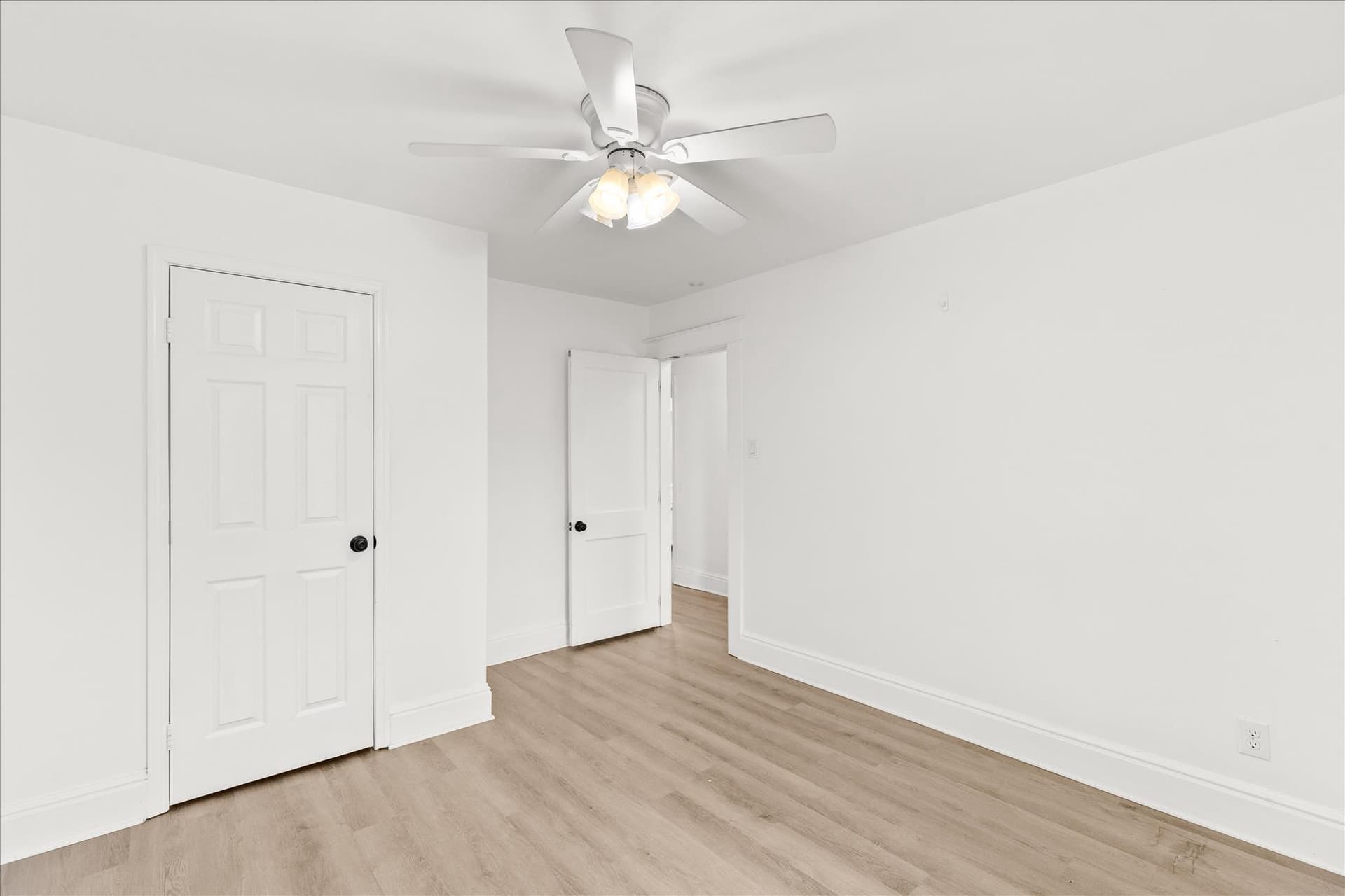 310 Hanover Road photo 22