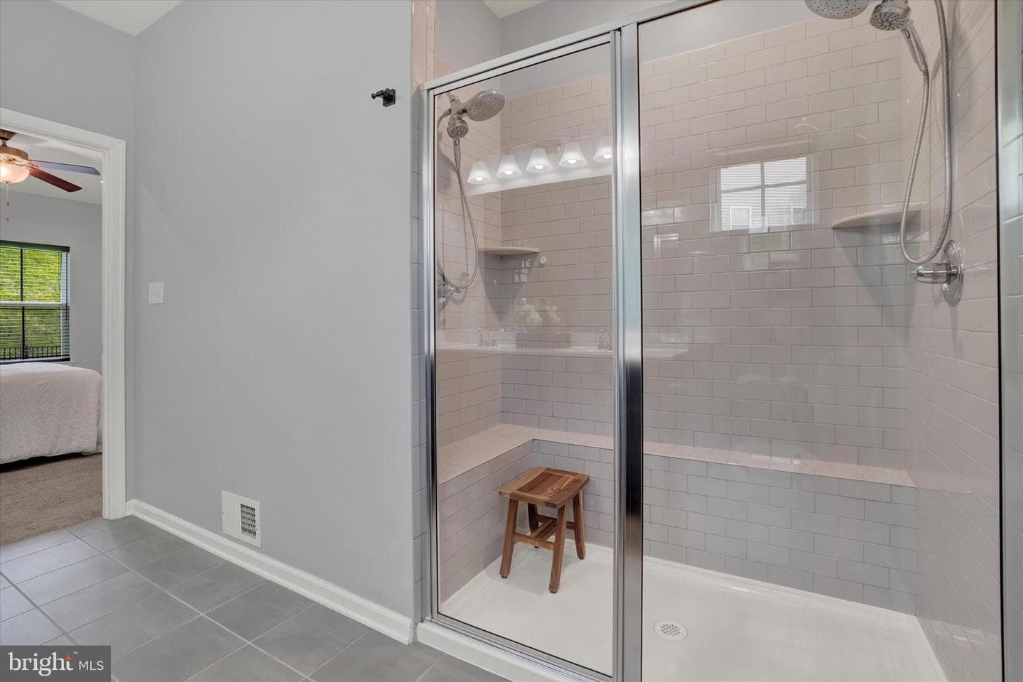 1411 Crest Way photo 17