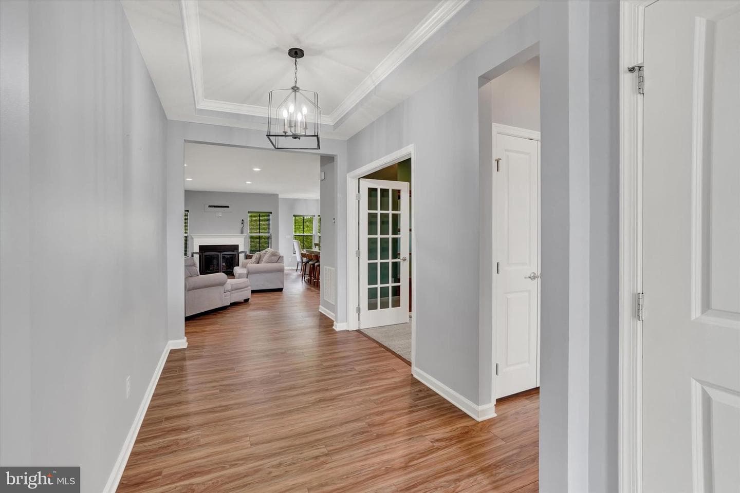 1411 Crest Way photo 5