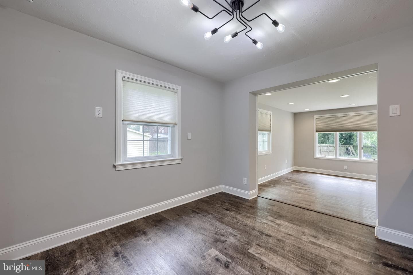 488 Hillcrest Road photo 16