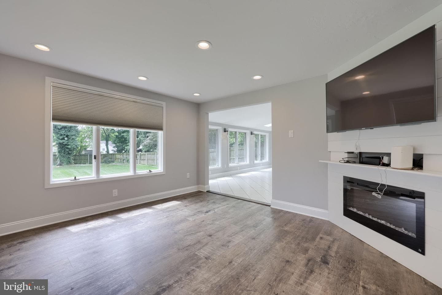 488 Hillcrest Road photo 19