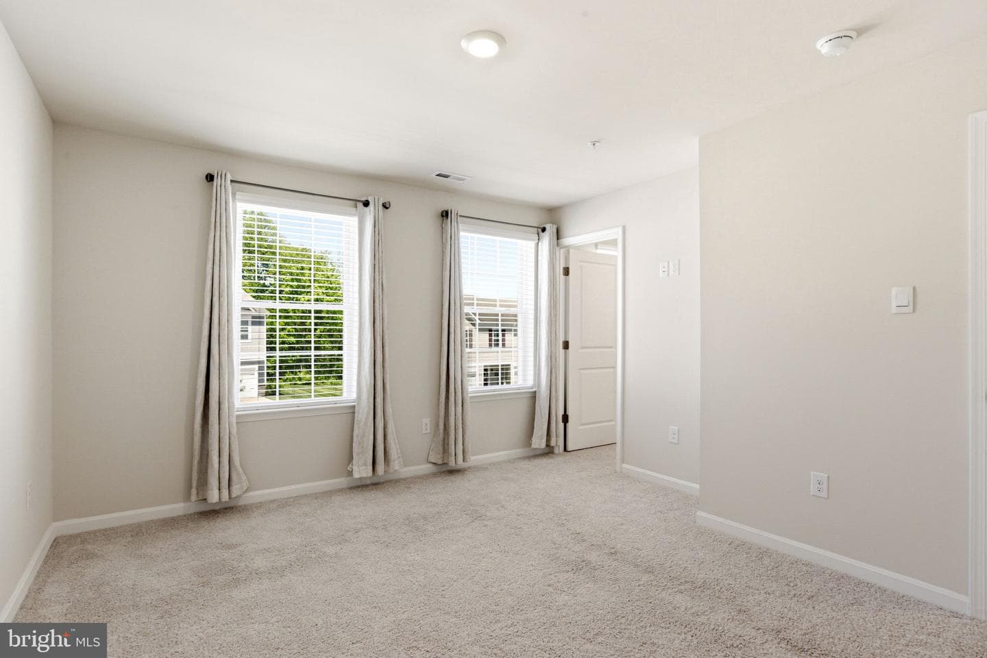 380 Locust Run Drive photo 20