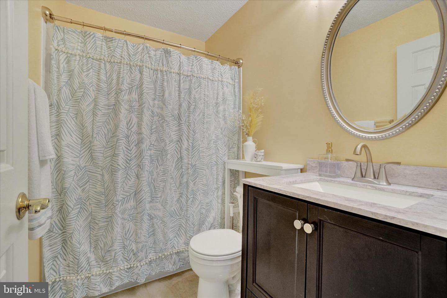 665 Clydesdale Drive photo 26