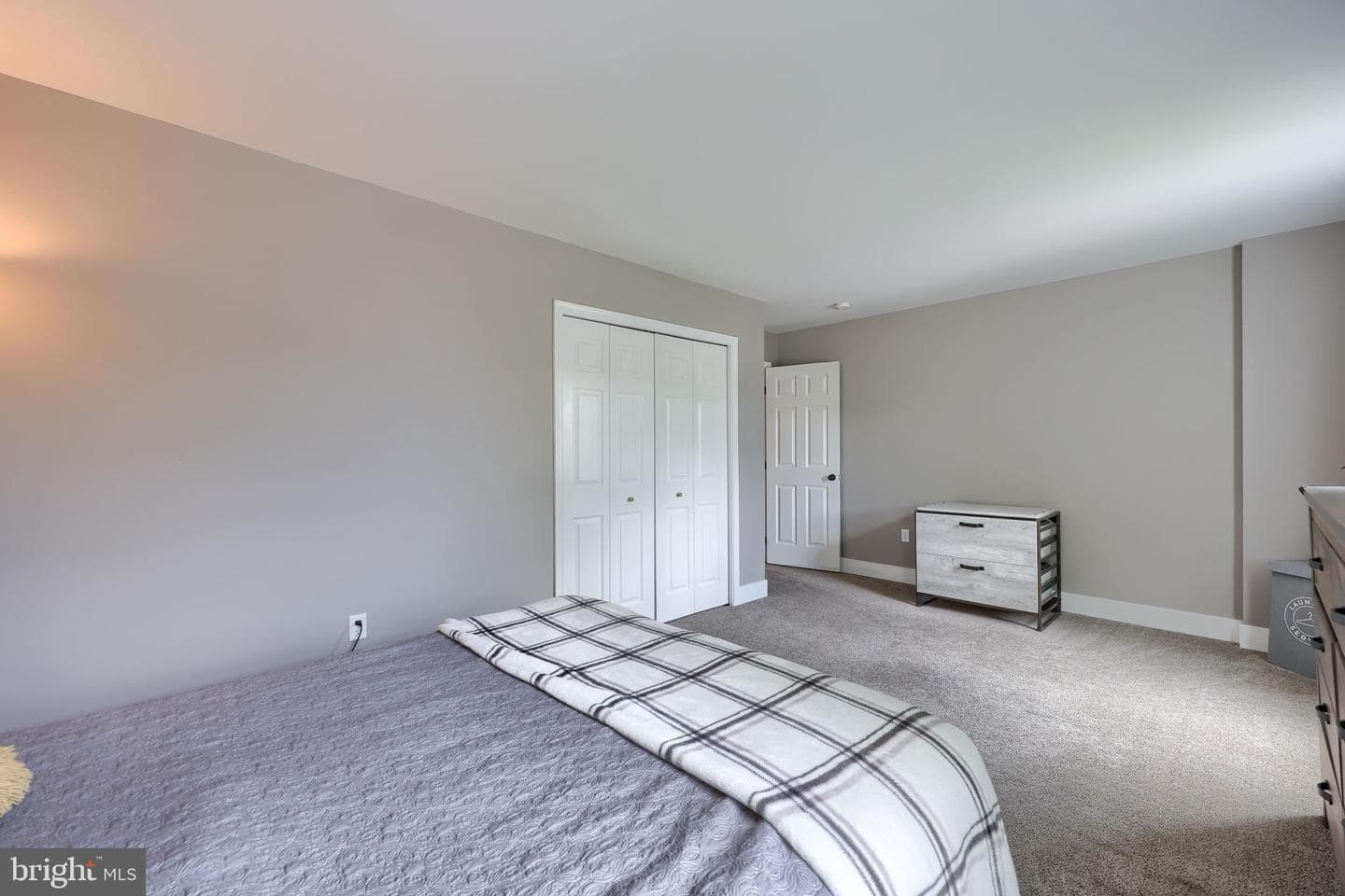 745 Thomas Armor Drive photo 29