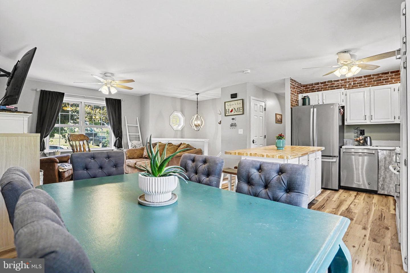 50 Rebecca Drive photo 13