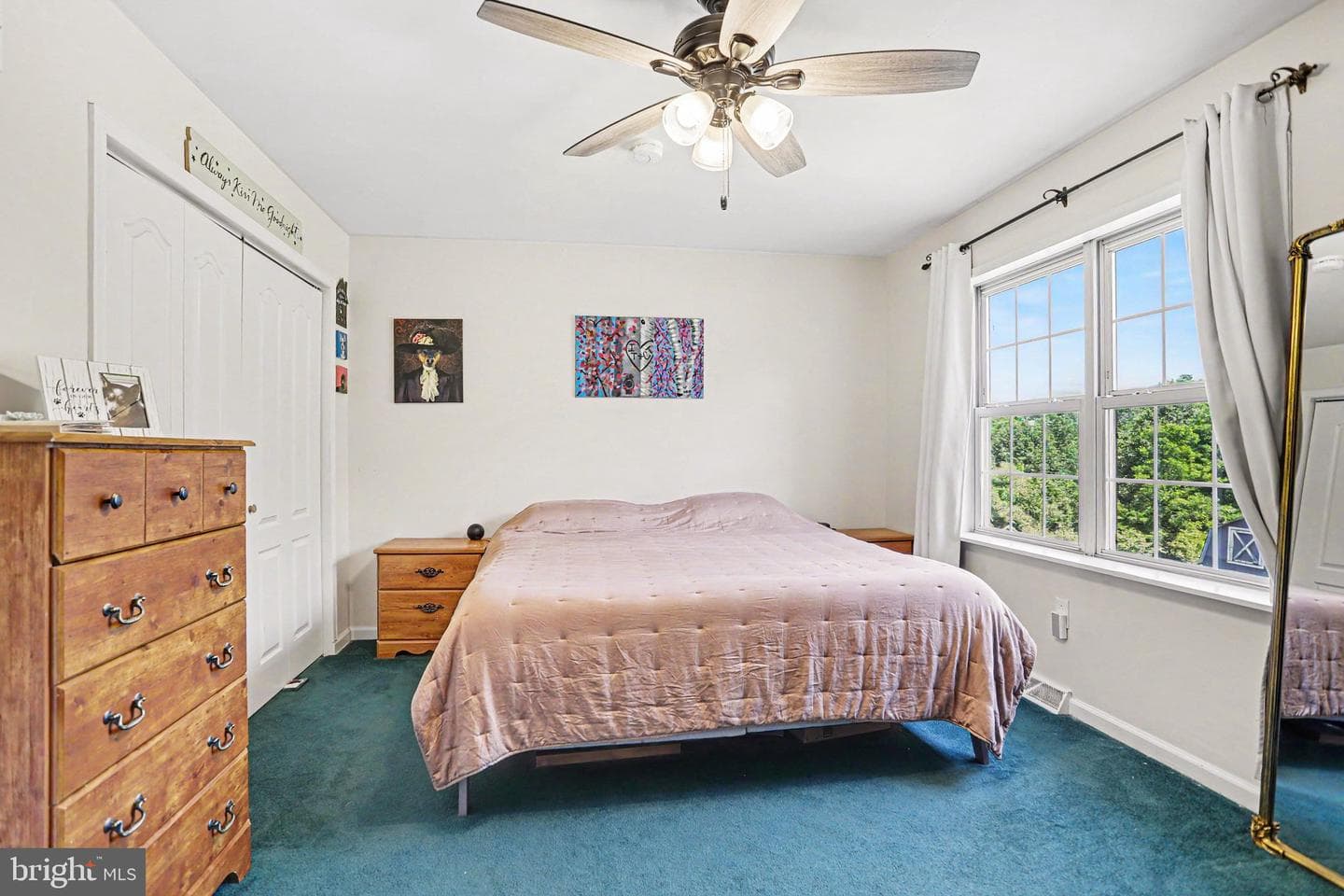50 Rebecca Drive photo 14