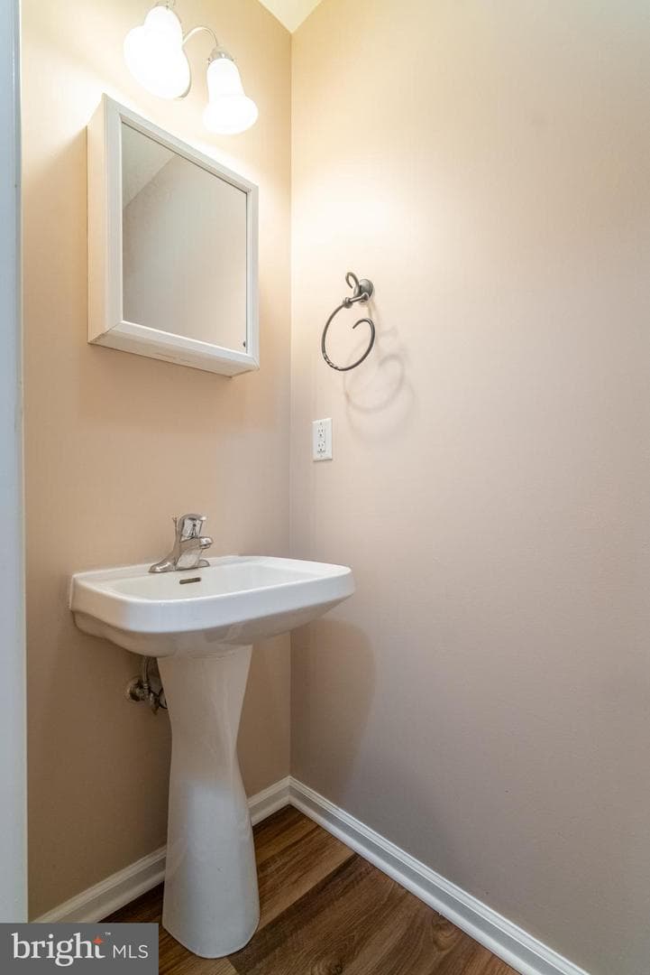 98 E Beaver Street photo 9