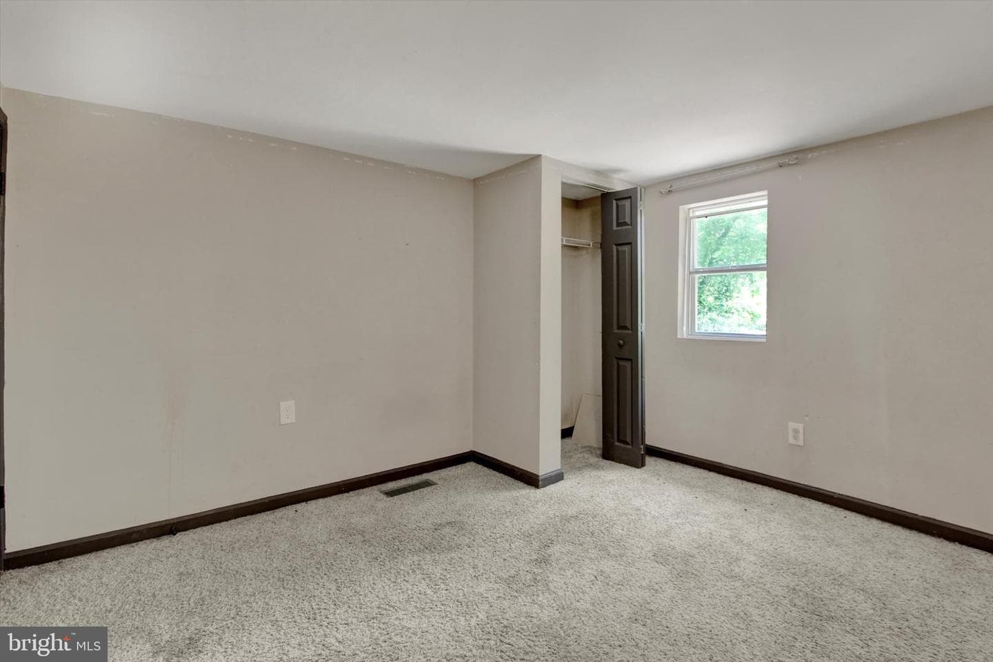 399 Pleasant Hill Road photo 9