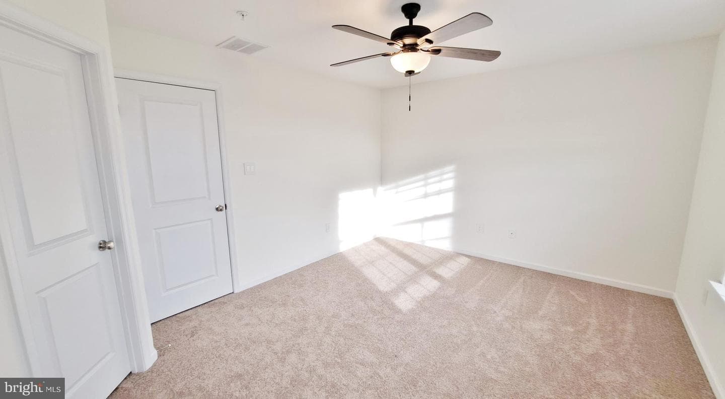 26 Holstein Drive photo 43