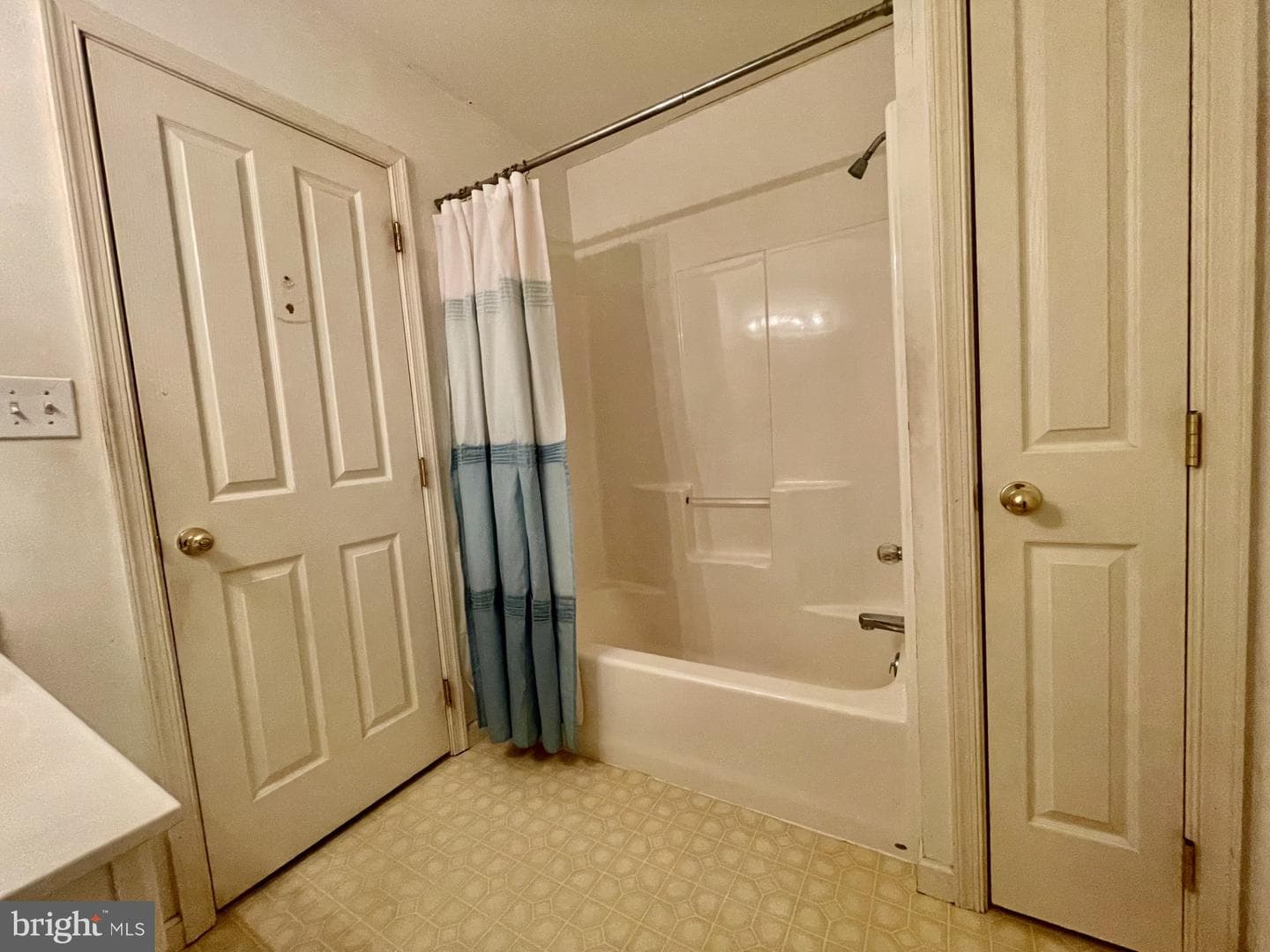 33 Highview Drive photo 15